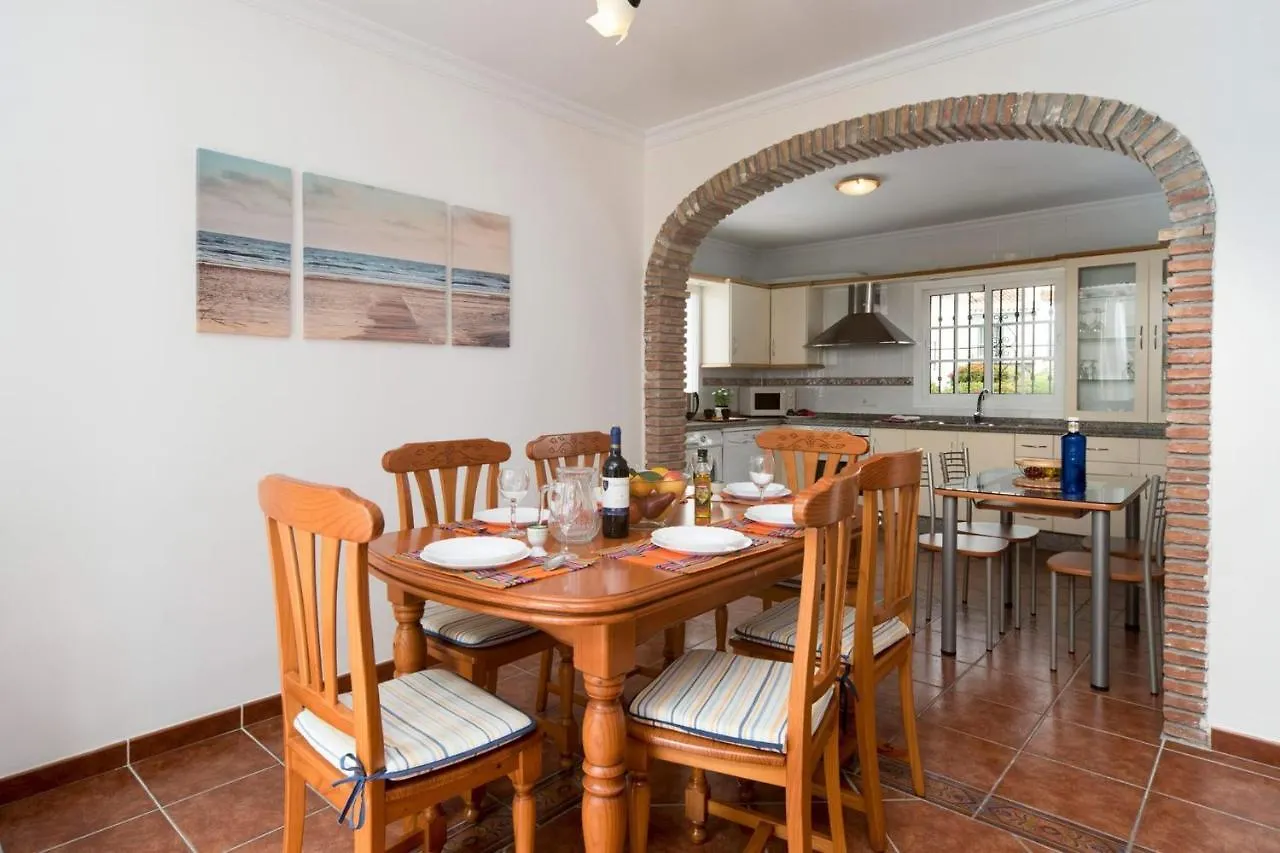 Nerja Paradise Rentals - Villa Buganvilla