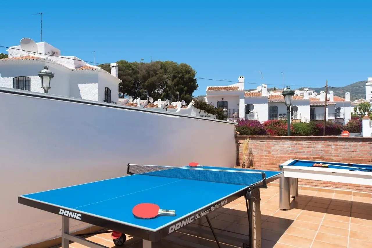 Nerja Paradise Rentals - Villa Buganvilla 0*,